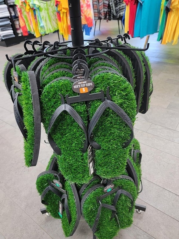 3. Сланцы с газоном под ногами