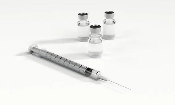'Aşılar sözleşmelere göre gelirse normal hayata döneriz'