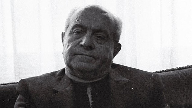 16. Rüyada Yazılan Şiirler