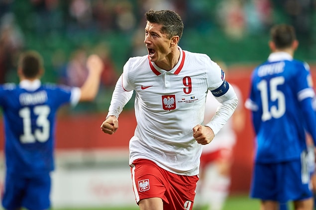 7. Robert Lewandowski