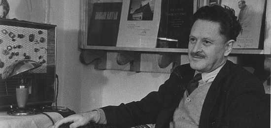 Nazım Hikmet'in Mezarı Nerededir? Nazım Hikmet Kimdir, Kaç Yaşında Vefat Etmiştir?
