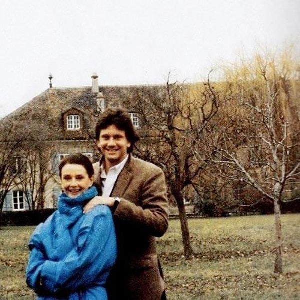 15. "Ocak 1993'te çekilen, Audrey Hepburn'ün son fotoğrafı. Resimde oğlu Sean ile birlikte."