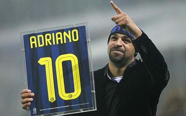 "Adriano, yuvasına dönmek için milyonlardan vazgeçti. Ama ruhunuza ne fiyat biçersiniz? Özünüze dönmek için ne kadar para harcarsınız?