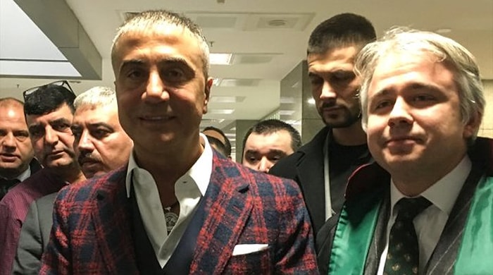 Sedat Peker'in Avukatlarının Pasaportları İade Edildi