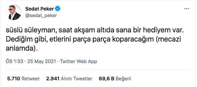 Kitleler video istiyor. Magazin istiyor. ‘’Ayıplar’’ ortaya çıksın istiyor. Daha çok istiyor. Kitleler ayıplamak istiyor. Kitleler değişiklik istese siyaset yapar. Sadece ayıplıyor.