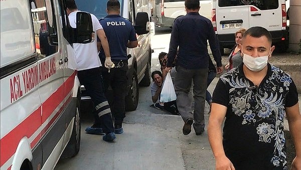 'Kapüşonumun cebinde bulunan bıçağı çıkararak Sevilay'ın boğazını kestim'