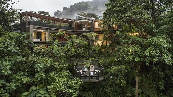 14. Ekvador'da bulunan 'Mashpi Lodge'