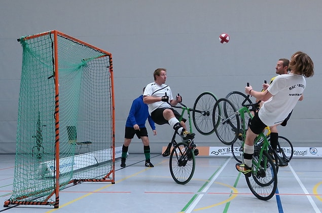 7. Radball