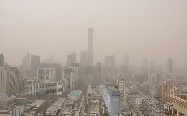 Kirli deyince aklımıza hava kirliliği ile meşhur Çin veya Hindistan gelebiliyor ama aslında dünyanın en kirli şehrine ev sahipliği yapan ülkeler bunlar değil.