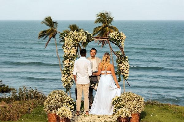 8. Guam'da bakirelerin evlenmesi yasak.