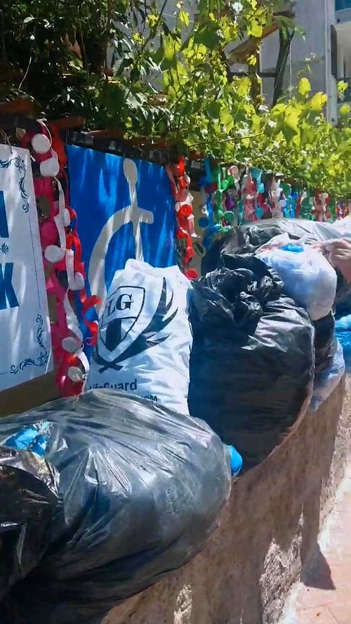 Dede ve Torununun Engelliler İçin Topladığı Mavi Kapakları Çaldılar