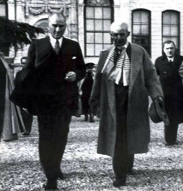 Bunun üzerine 20 Eylül'de İnönü, "şiddetli sürmenaj" bahanesi ile 1 buçuk ay izin istediğini belirten bir yazı yazar. Cumhurbaşkanı da bu isteği onayladığını belirttiği yazısını aynı gün yayımlar.