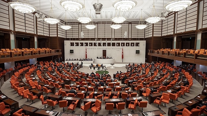 'Dış Güçler'in Araştırılması Önergesi AKP ve MHP Oylarıyla Reddedildi