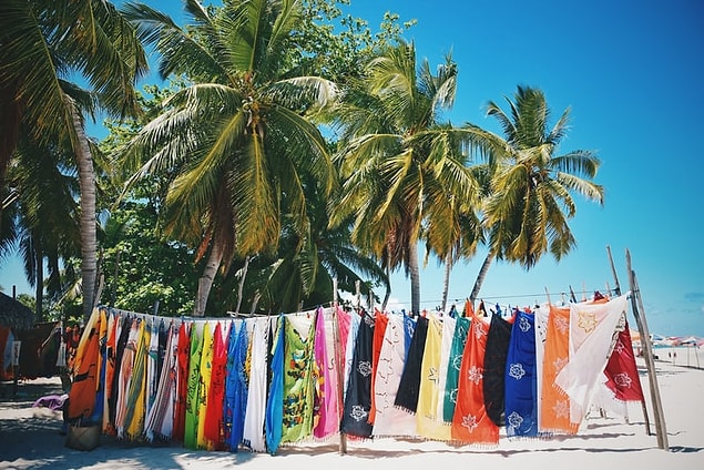 9. Madagaskar kültürü de vahşi yaşamları kadar çeşitlidir.