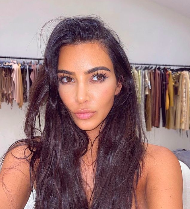 Attığı her adımla dünya çapında gündem olan Kim Kardashian'ı tanımayanınız yoktur...