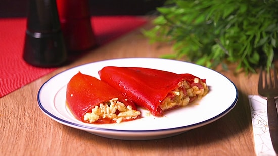 Sofralarınızı Lezzet Şölenine Çevirerek Köz Biber Dolması Nasıl Yapılır ?