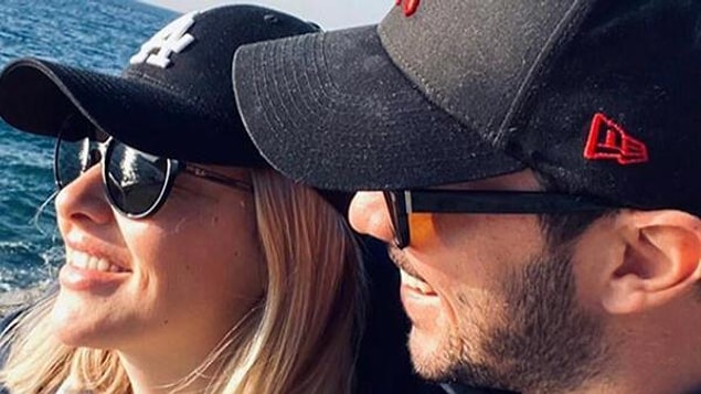 Bu olayın üstünden pek de geçmemişti ki, Hadise'nin takip ettiklerinin sayısı yeniden 0 oldu ve ayrılık konusu tekrar gündeme geldi.