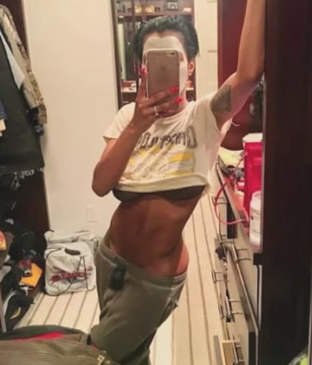Bu fotoğraf ise Teyana'nın doğum yapmasının üstünden henüz 1 hafta dahi geçmemiş hali.