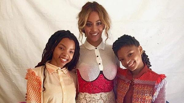 İkilinin başarısına kayıtsız kalamayan Beyonce, kendi şirketinde kız kardeşler ile altı albümlük bir anlaşma imzaladı.