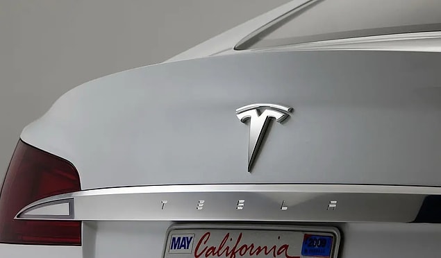 19. Tesla