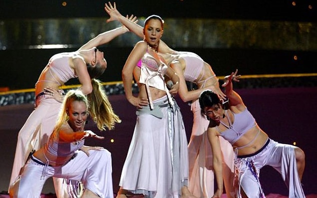 7. 2000'lerde büyük çıkış yaptığımız, ancak 2010'larda veda ettiğimiz Eurovision'a önümüzdeki yıl döneceğimiz açıklandı.