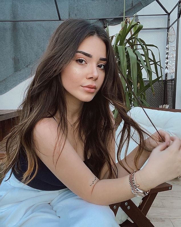 8. Merve Özcan Aksöz