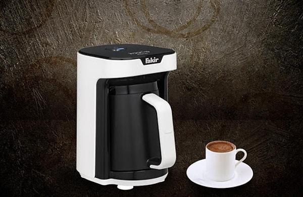 19. Kahvenin her türlü formuna hayır diyemeyen müptezeller için pratiklikte çığır açan kahve makineleri adeta birer oyuncak sevinci yaşatıyor.