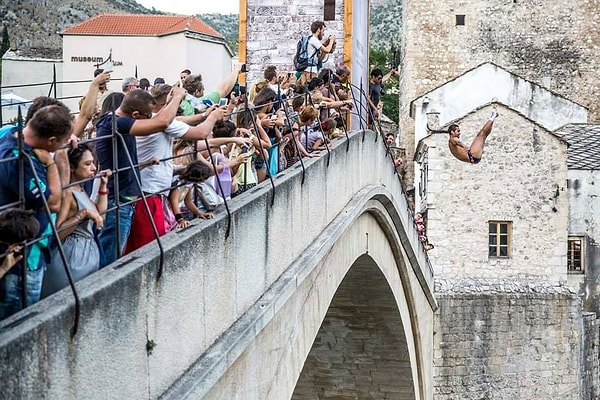 30. Bosna Hersek (Stari Most Köprü Dalışı)