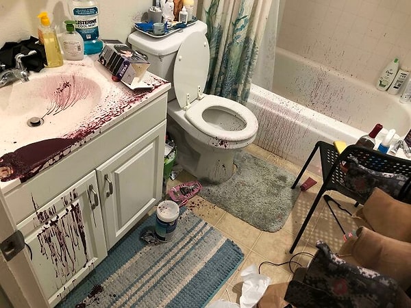 14. Итак, моя бутылка с краской для волос просто взорвалась