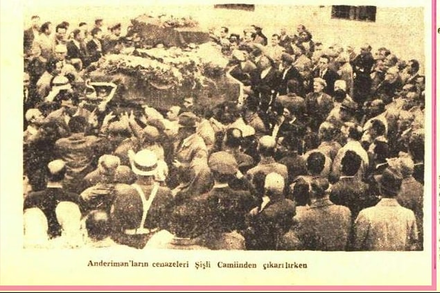 Anderimanlar'ın cansız bedenlerini Ateşemiliter Ertuğrul Alatlı bulur. Dışişleri Bakanı Selim Sarper’in tahkik edileceğini söylemesine rağmen olayın perde arkası aydınlatılamaz.