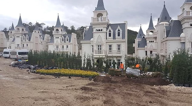 Proje 2018 yılında ekonomik nedenlerden dolayı durmuş ve İstanbul 3. Asliye Ticaret Mahkemesi iflas kararı vermişti.