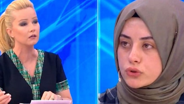 Sadece ifadeleri değil bunu düşünmelerine neden olan şey. Tanıklar, anne ve babasının cenazesinde Büşra'nın Betül'e "Sildin mi, bitti mi" dediğini, Betül'ün de "Sus herkes duyacak, sessiz ol" cevabını verdiğini iddia etti.