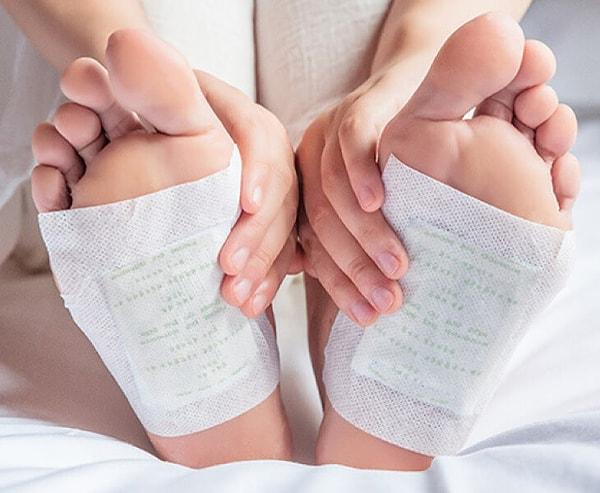 8. Detox ayak bantları sayesinde vücudunuzdaki toksinlerden kurtulabilirsiniz.