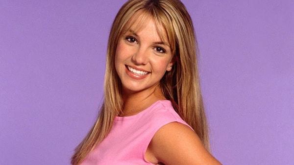 9. Pop müziğinin en önemli isimlerinden Britney Spears de aslında bir kız grubunun üyesiymiş!