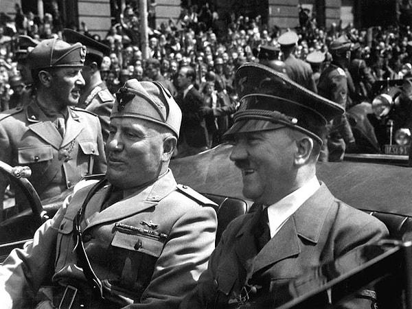 19. İtalya ve Almanya liderlerinin buluşmasından bir kare