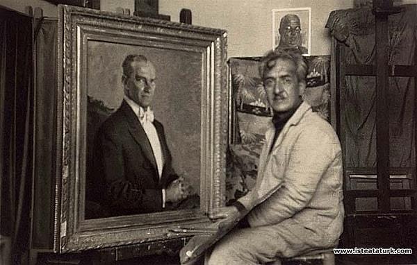Akademisyen Nihat Boydaş'a göre Atatürk'ün portrelerinin çokluğunun onun başardığı büyük işlerin yanı sıra adeta pitoresk yani görünüşü bir tabloya konu olmaya değecek kadar güzel...