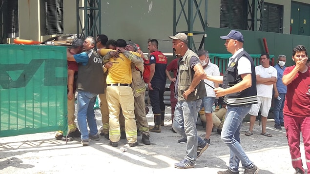Hasdemir'in çalışma arkadaşları olay sonrası böyle gözyaşı döktü.
