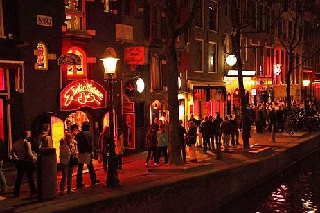 Amsterdam Yetkililerinden Turistlere Çağrı: 'Tek Derdiniz Alkol, Esrar ve Red Light ise Hiç Gelmeyin'