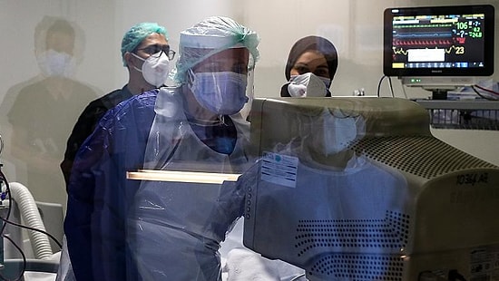 Türk Tabipler Birliği: 'Sağlık Çalışanları 'Delta Varyantı'na Karşı Yeniden Aşılansın'