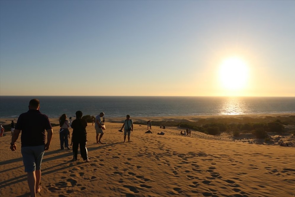 Antalya İçin Ürküten Sözler: Kahire Gibi Olacak, Turizm Olmayacak, İnsanlar Sıcaktan Düşüp Ölecek