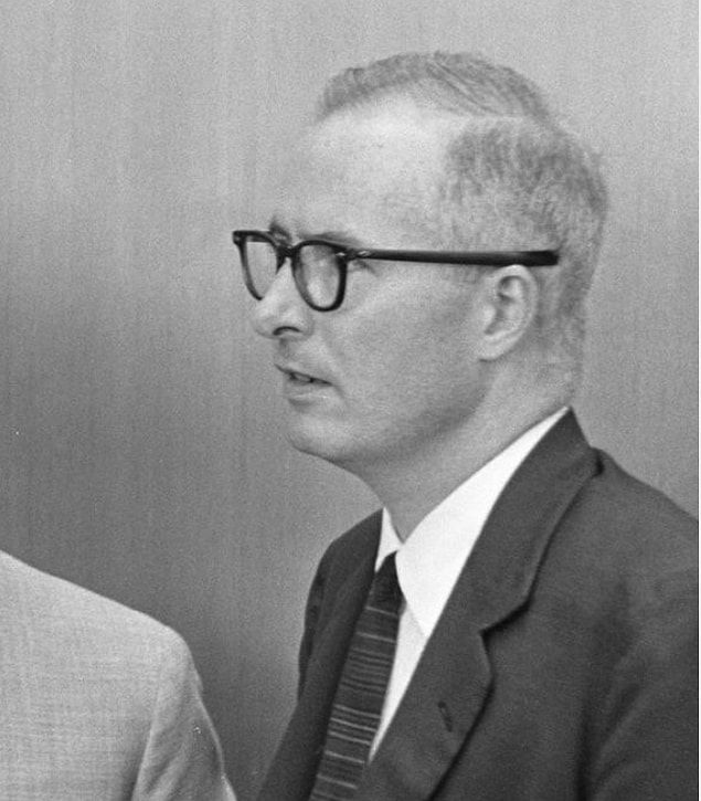 14. Robert Byrne