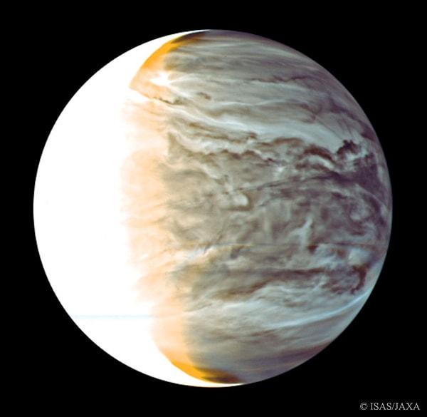 Venüs (Ayın ilk 11 günü Yengeç, sonra ise Aslan takımyıldızında)