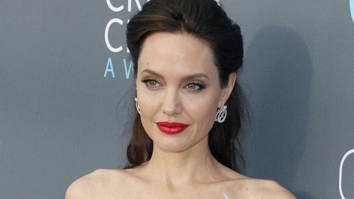 Angeline Jolie'nin Kendisinden 15 Yaş Küçük Aşkı Bakın Kim Çıktı! Çok Şaşıracaksınız!
