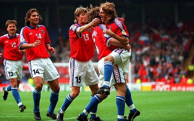 2. Rusya 3 - 3 Çek Cumhuriyeti (1996)