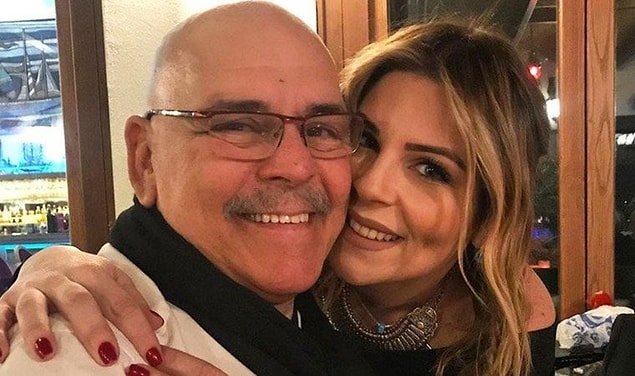8. Pelin Öztekin, babası Rasim Öztekin'le ilgili atılan korkunç mesajı ifşa etti.