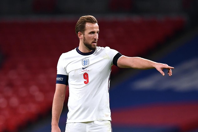 5. Harry Kane - 4