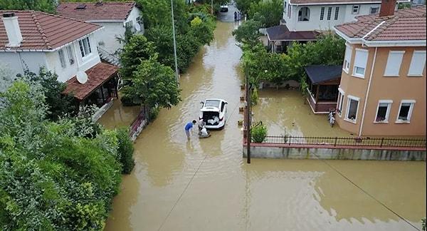 "Kuvvetli yağış İstanbul'un tam üzerine gelebilir"