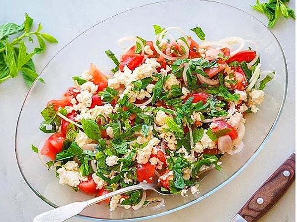 8. Çingene Salatası Tarifi: