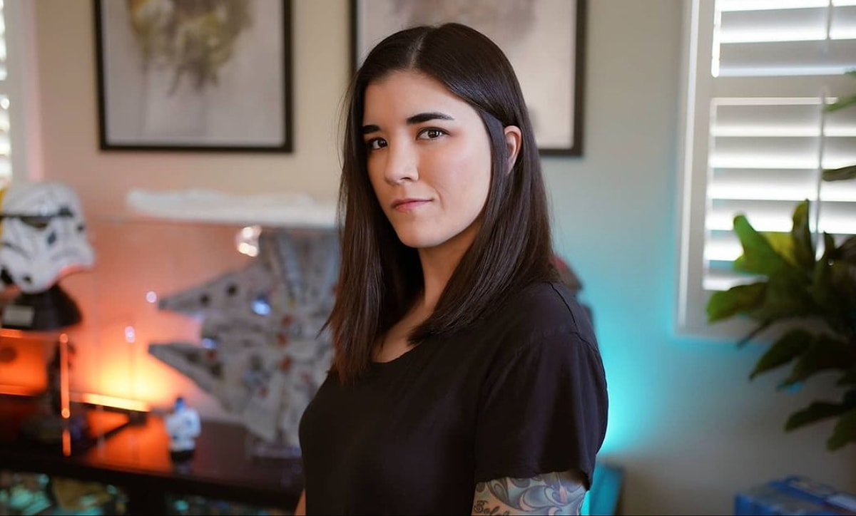 Annemunition Naked