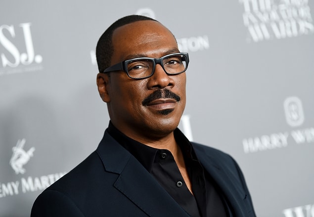 14. Eddie Murphy'nin şarkıcılık kariyeri çok da sürpriz değil.